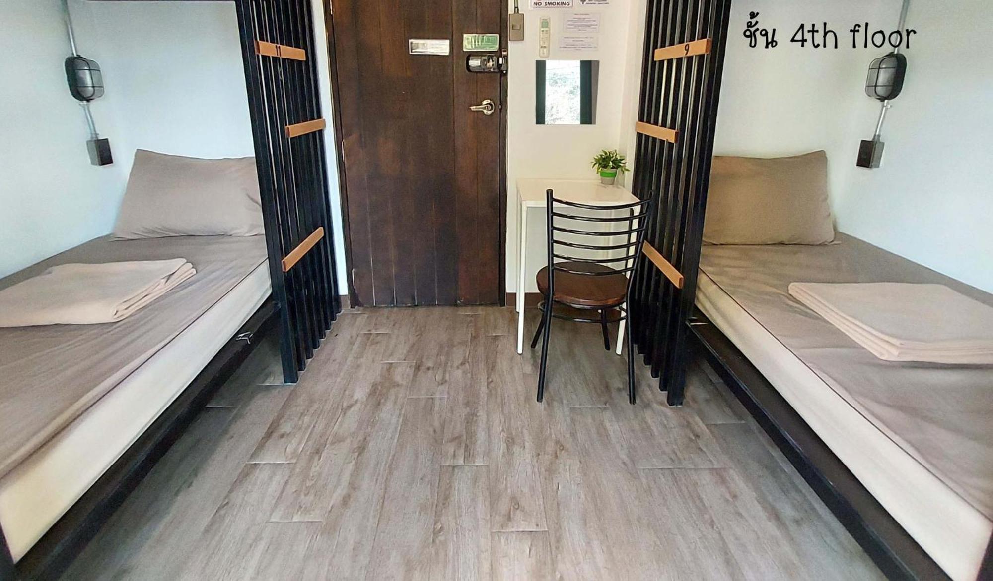 Feel Good Bangkok Hostel Eksteriør billede